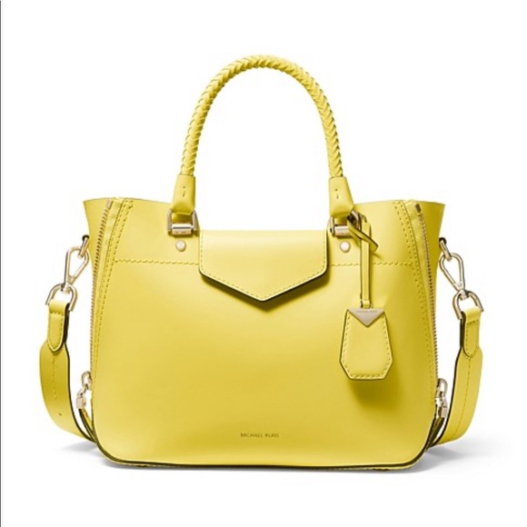 Michael Kors Handbags - Michael Kors blakely messenger bag satchel yellow